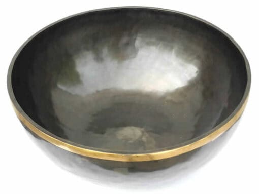 Tibetische XL Klangschale  - Ø 48,5 cm - 9350 g  - Fußklangschale – Bild 2